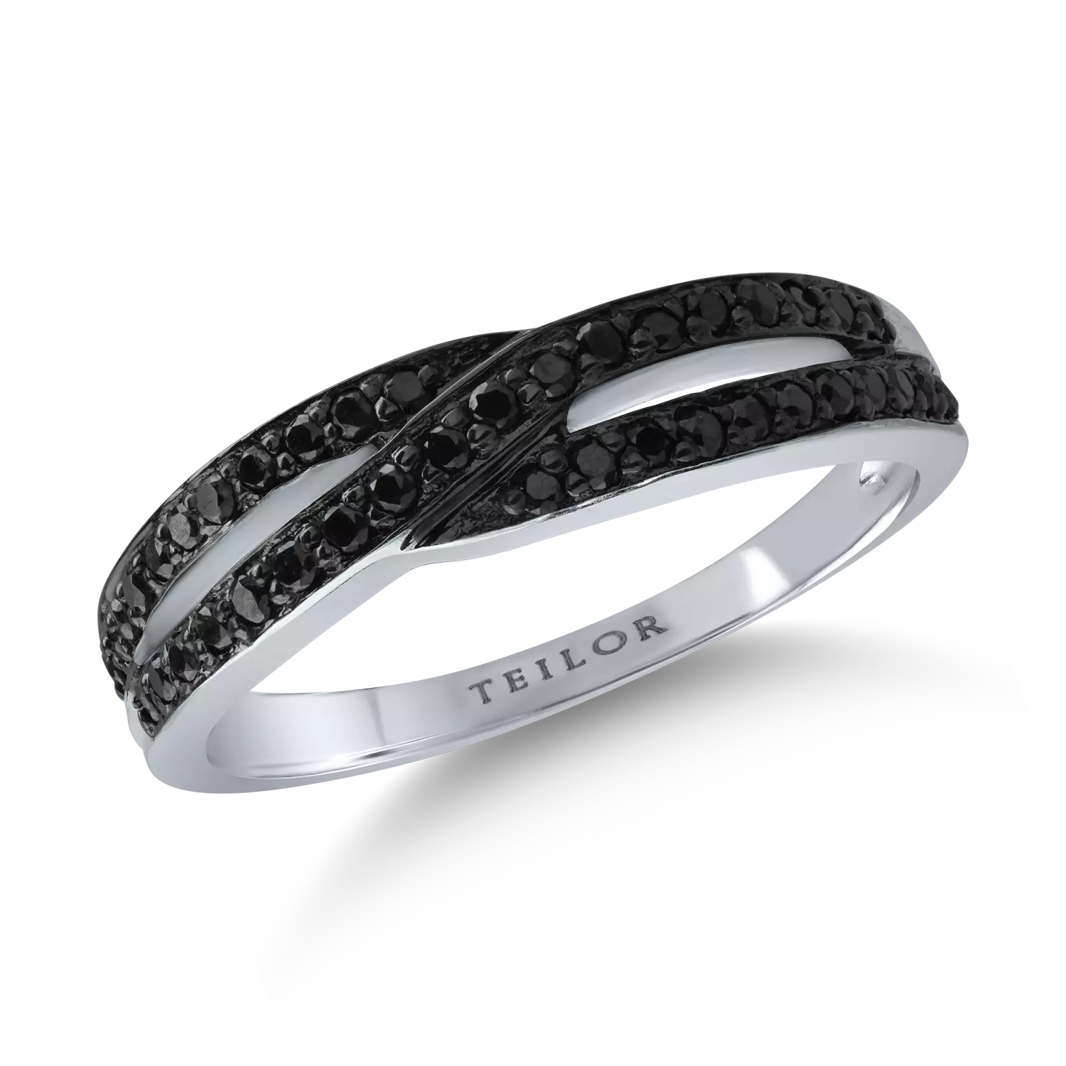 White gold ring with 0.29ct black diamonds