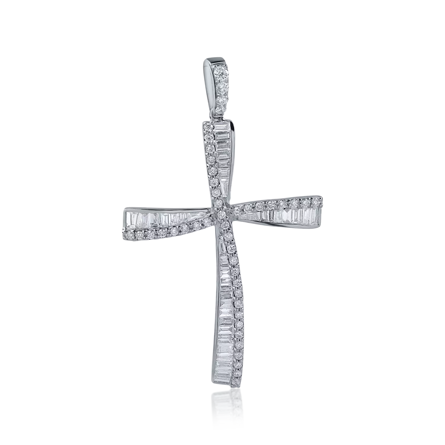 Pandantiv cruce din aur alb cu diamante de 0.6ct