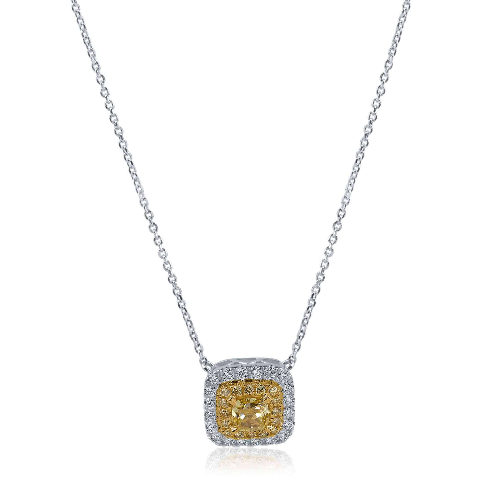 Łańcuszek z żółto-białego złota z diamentami o masie 0.62 ct