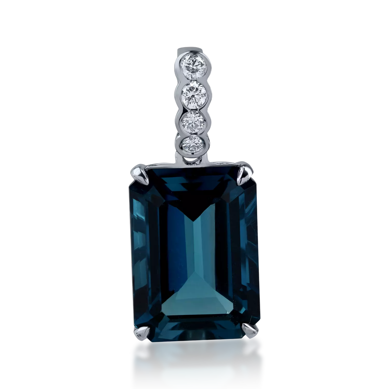 White gold pendant with 8.7ct london blue topaz and 0.161ct diamonds
