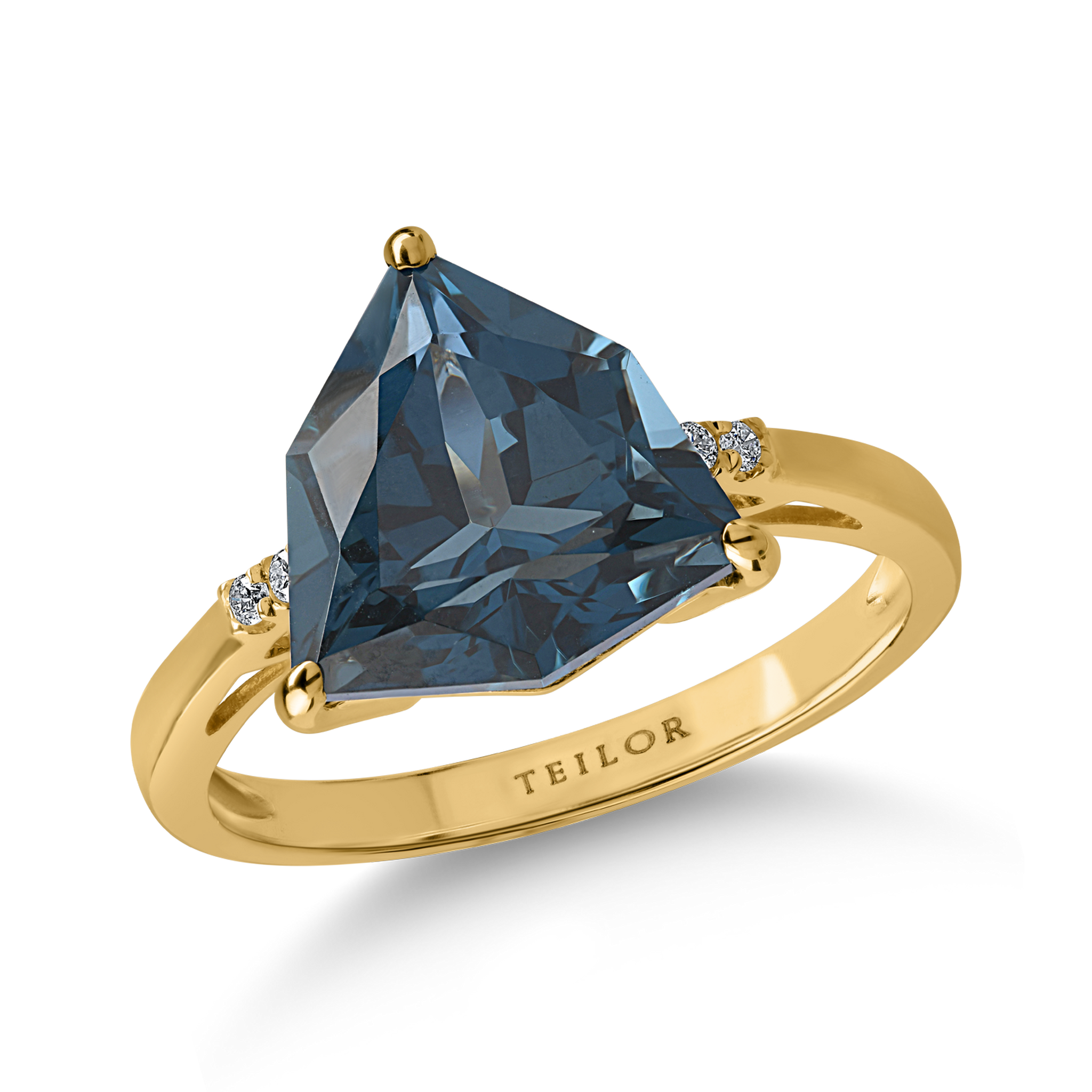 Sárga arany gyűrű 5ct Londoni kék topázzal és 0.03ct gyémántokkal