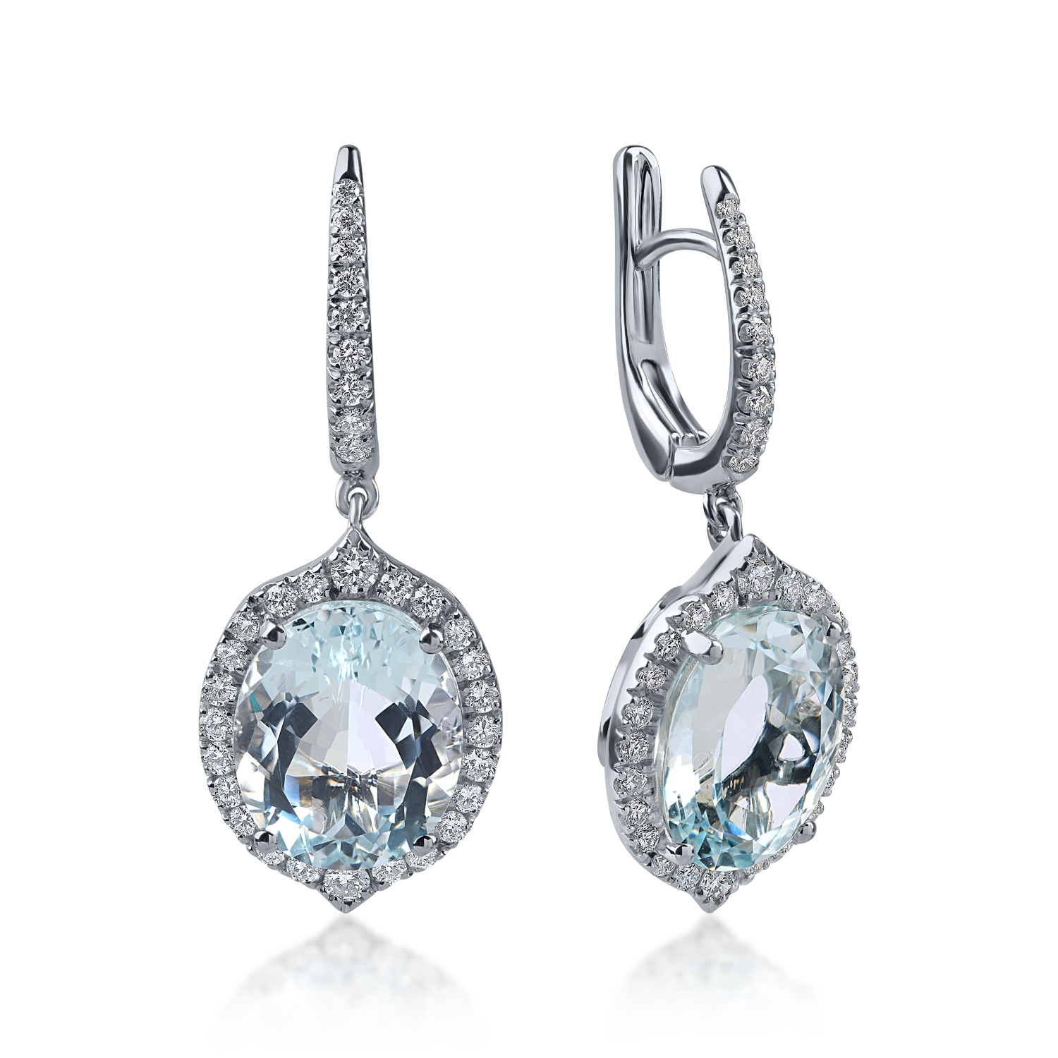 White gold earrings with 6.94ct aquamarines and 0.66ct diamonds