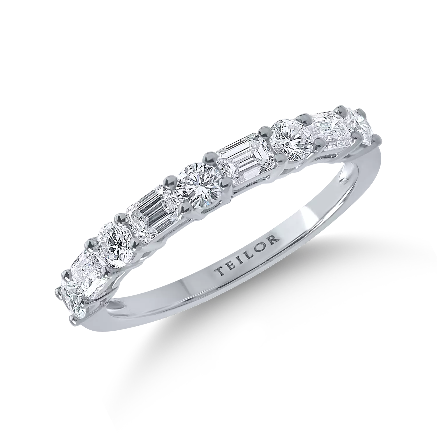 White gold microsetting ring with 0.9ct diamonds