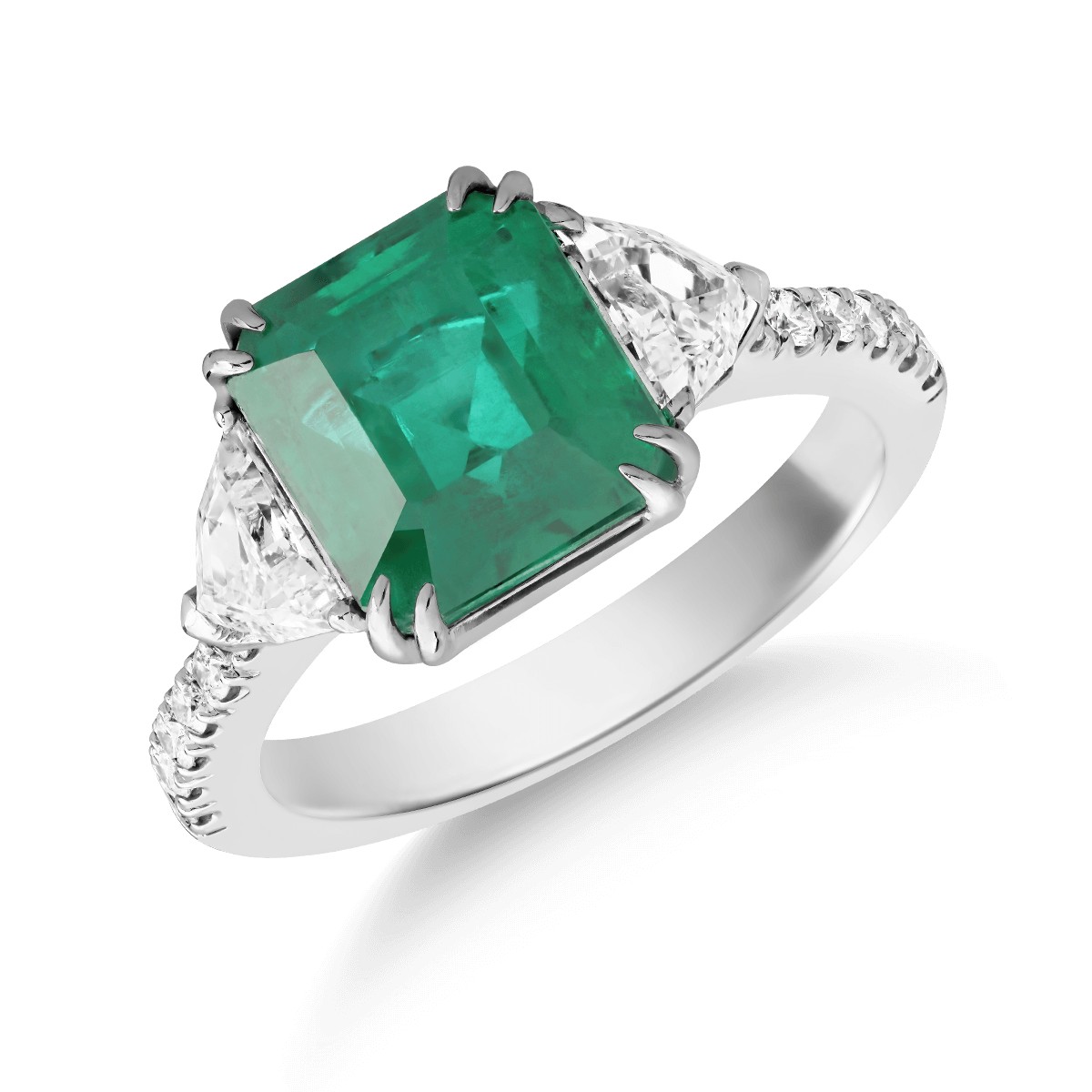 Gyűrű 18K-os fehér aranyból 4,16ct smaragddal és 0,83ct gyémántokkal