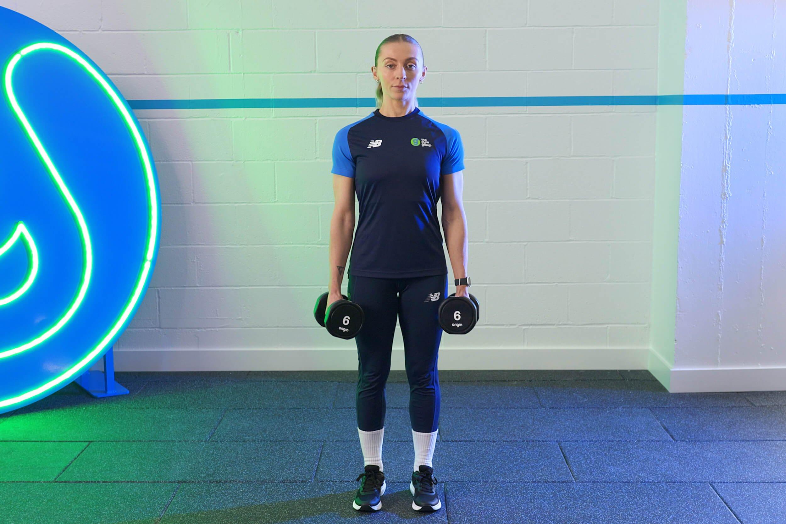 Dumbbell Bicep Curl Step 1