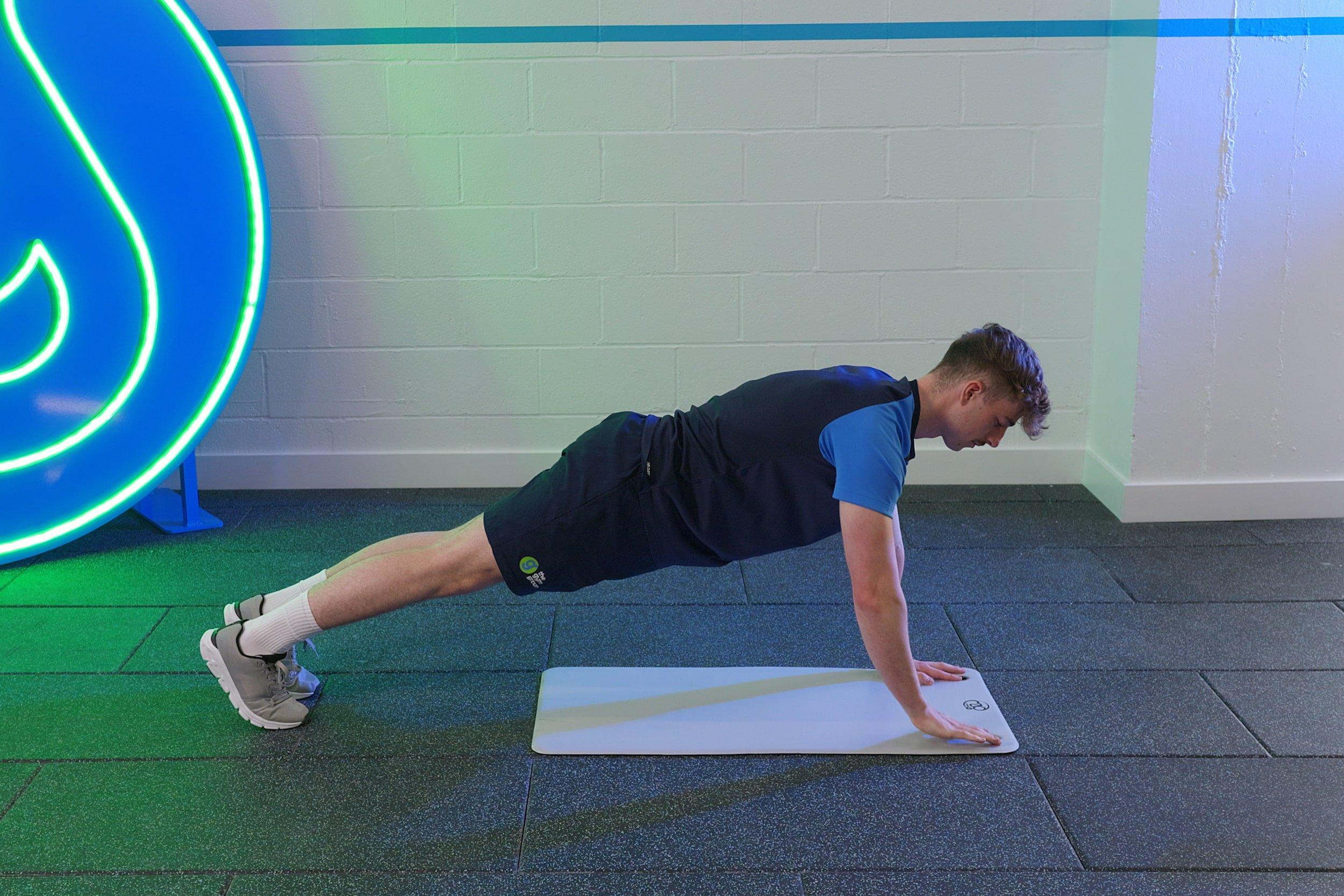 How to do Mountain Climbers