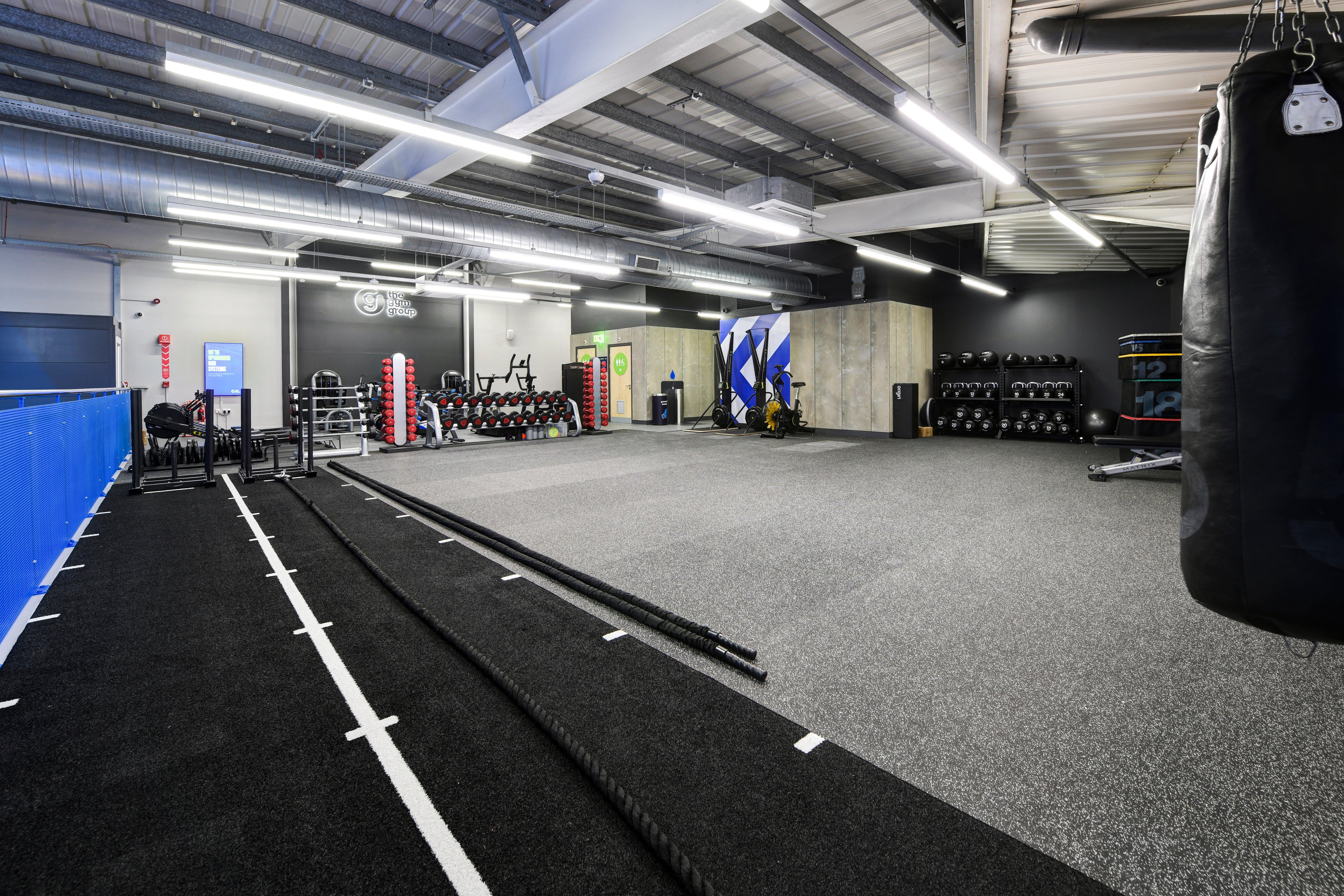 Hybrid training zone