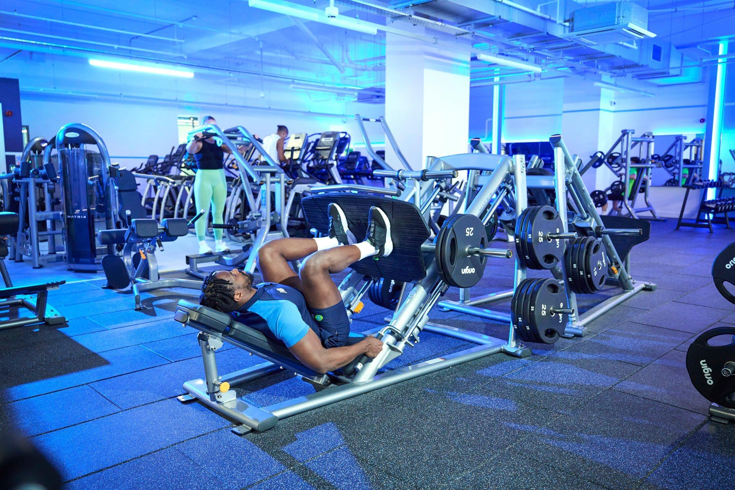 How to use a Plate Loaded Leg Press