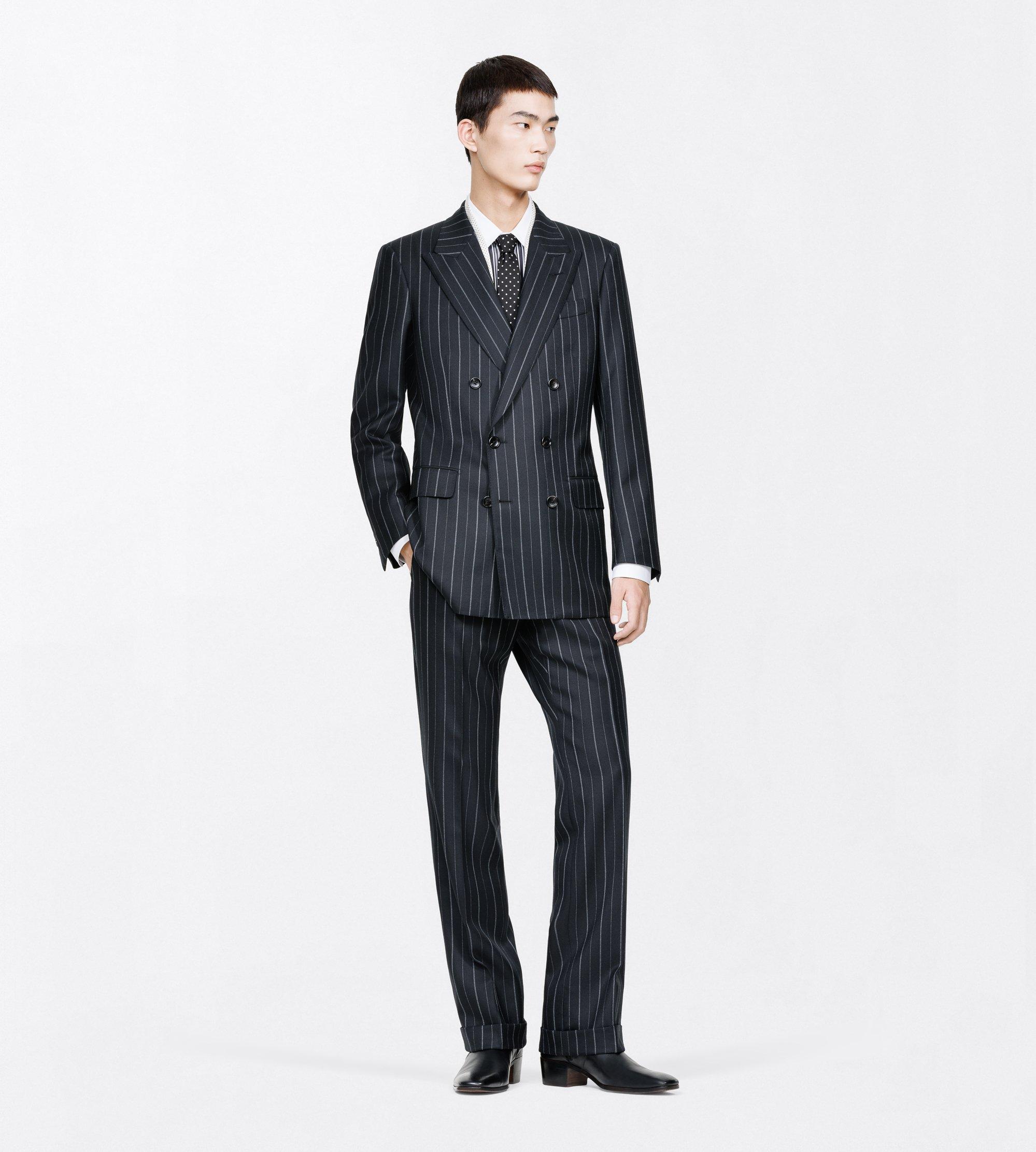 COSTUME ALTERN&Eacute; EN LAINE &Agrave; RAYURES