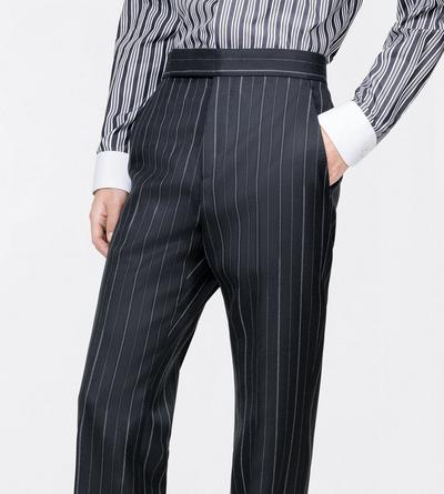 TOM FORD WOOL BLACK ALTERNATE WOOL STRIPE SUIT
