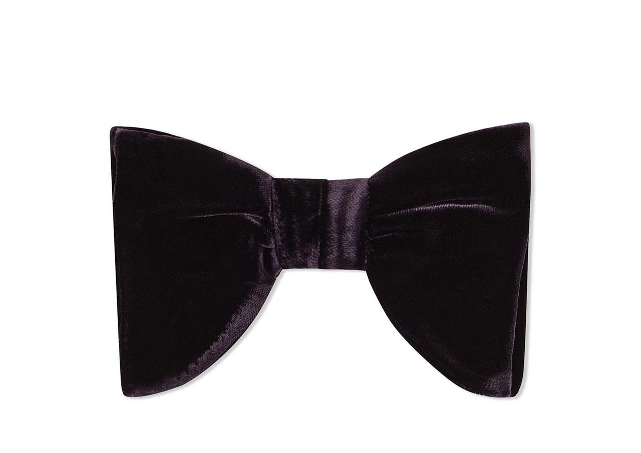 VELVET PRE-TIED BOW TIE image number 0