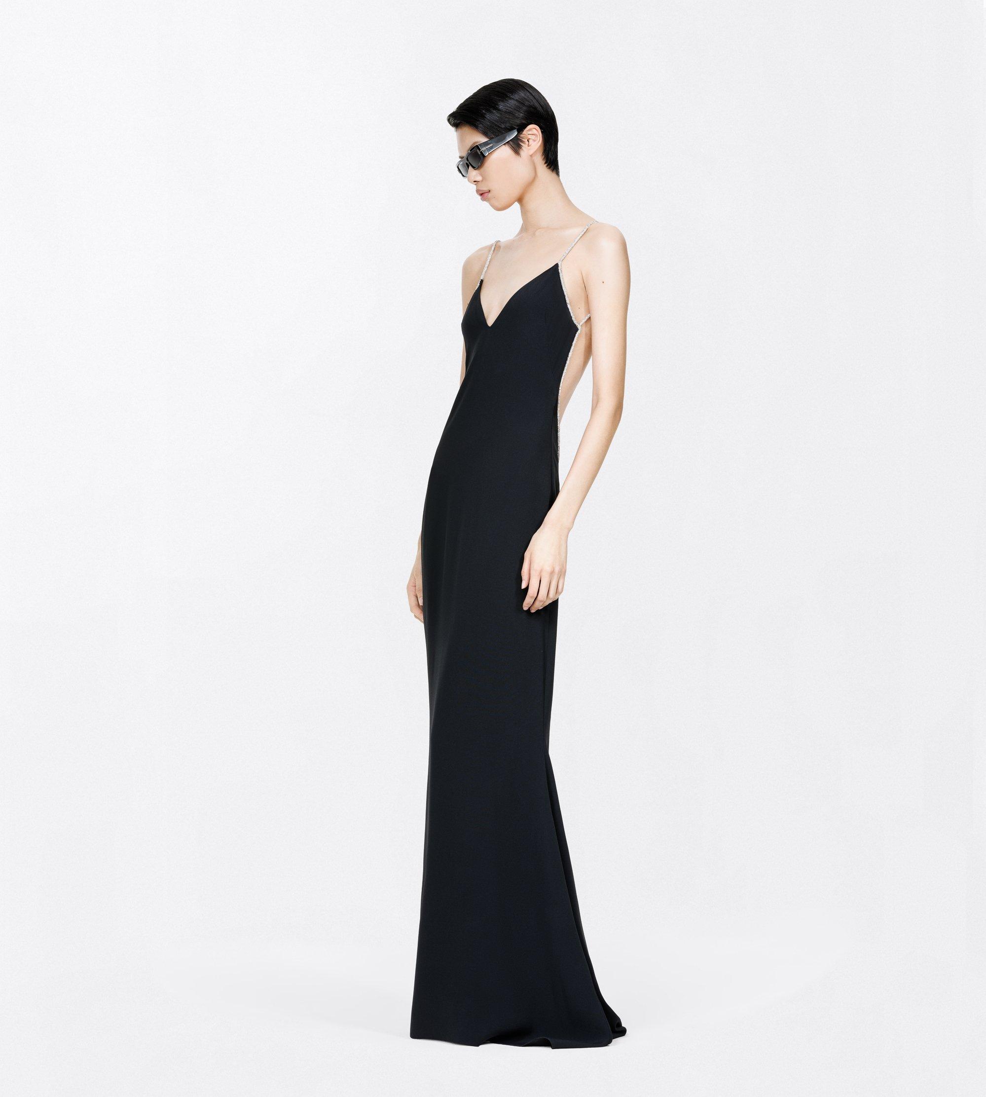 CRYSTAL CHAIN EMBROIDERY SATIN SLEEVELESS EVENING DRESS WITH OPEN BACK