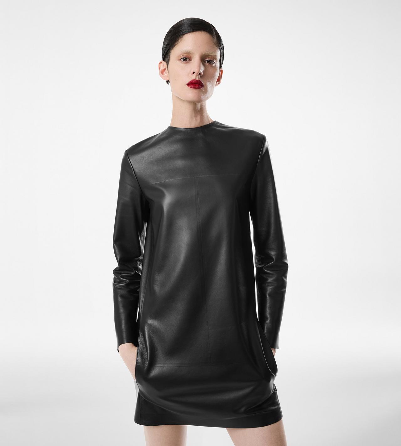 SUPPLE SOFT NAPPA CREWNECK DRESS image number 4