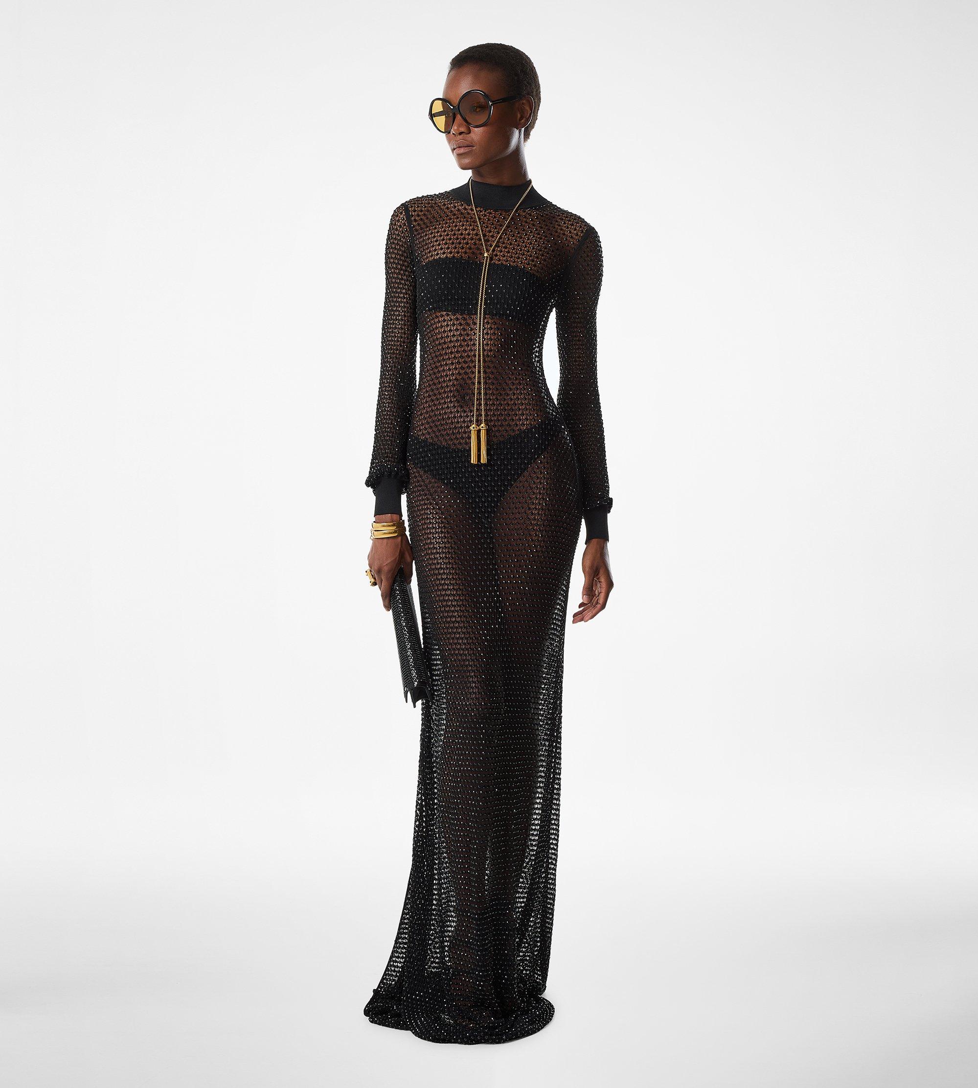 【送料&関税込】Tom Ford Laminated Knit Dress Metallic knitted maxi dress in beige - Tom Ford | Mytheresa