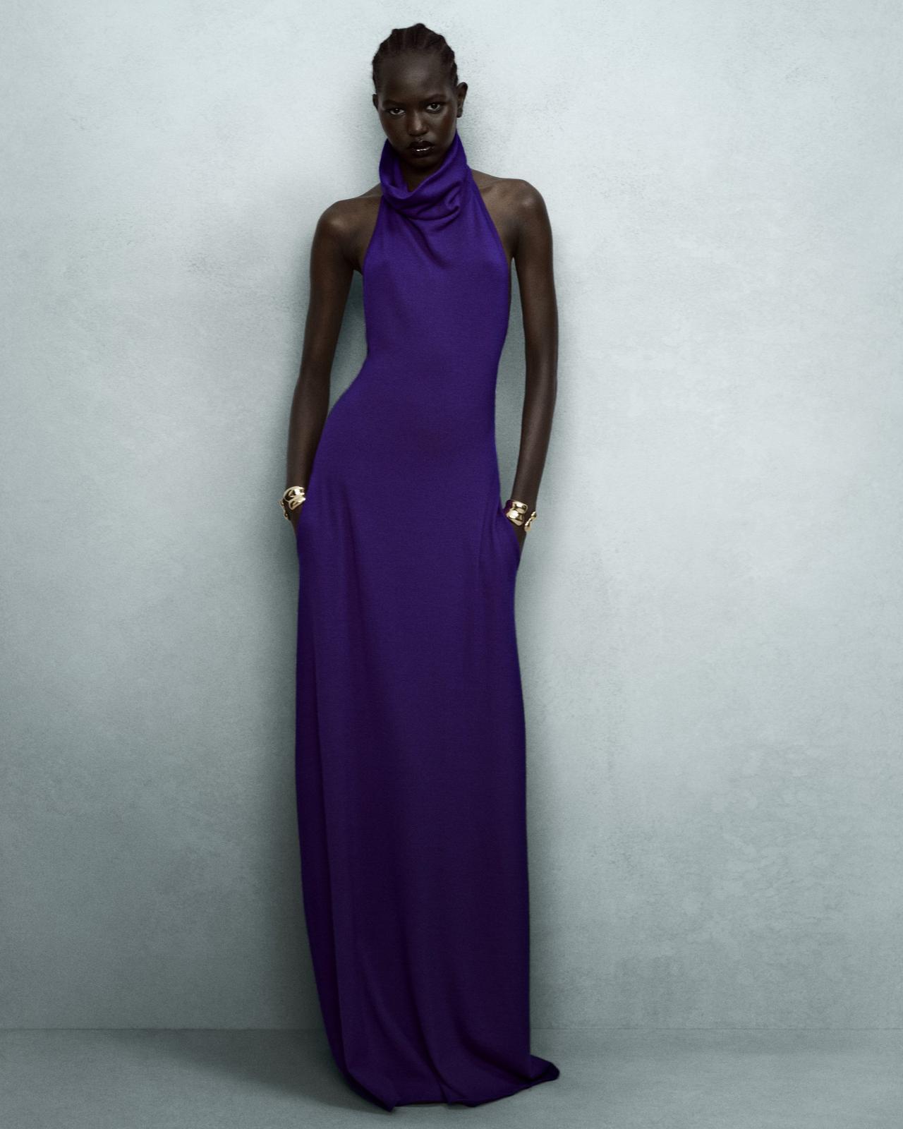 LONG HALTERNECK DRESS WITH POCKETS AND OPEN BACK image number 4