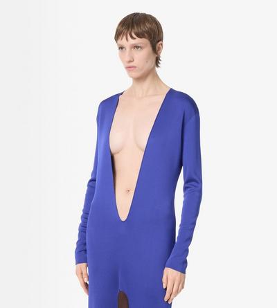 TOM FORD VISCOSE BRIGHT NAVY PLUNGE NECK FINE KNIT EVENING DRESS WITH HIGH FRONT