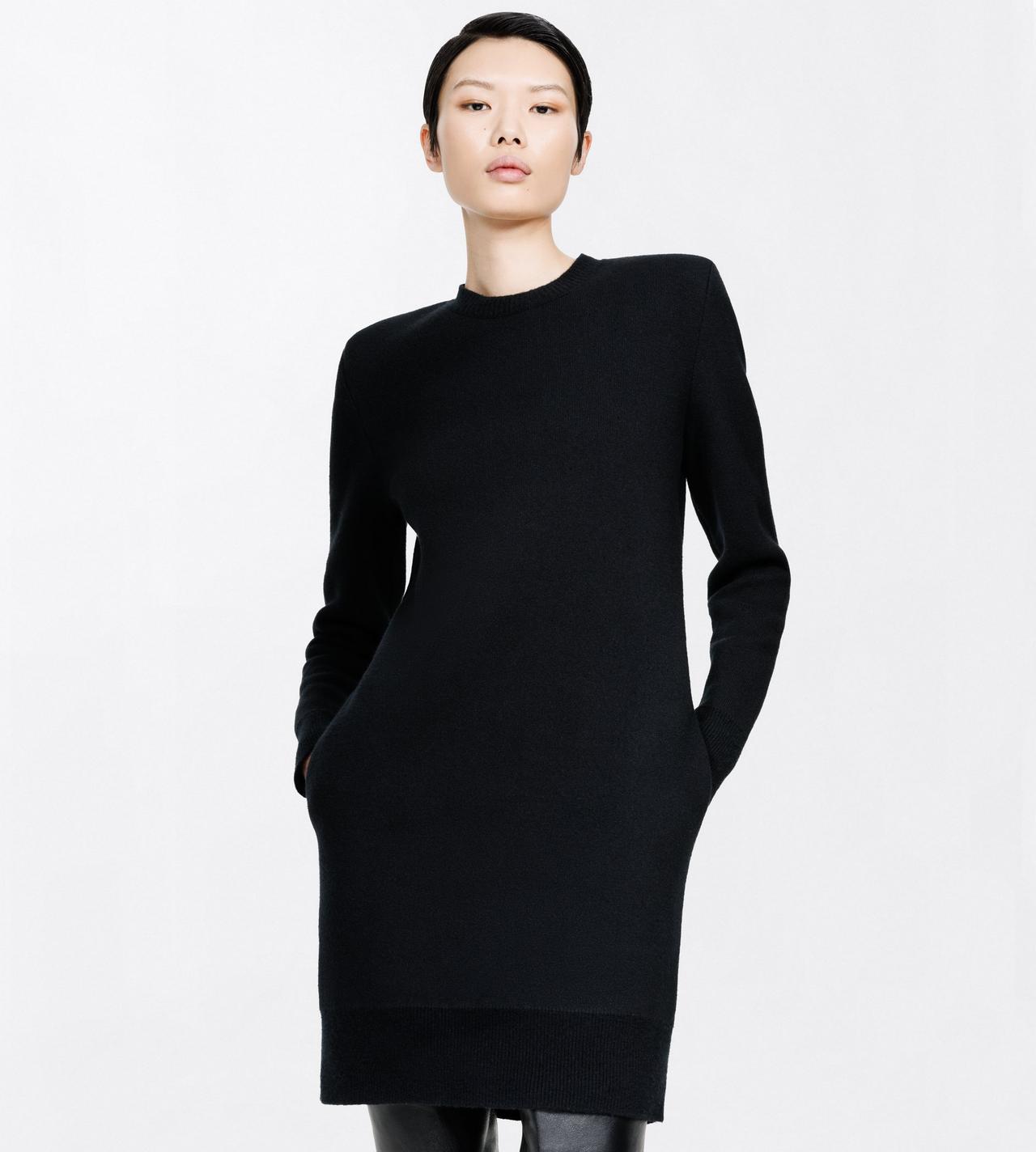 TOM FORD CASHMERE BLEND BLACK CASHMERE CREWNECK MINI SWEATER DRESS