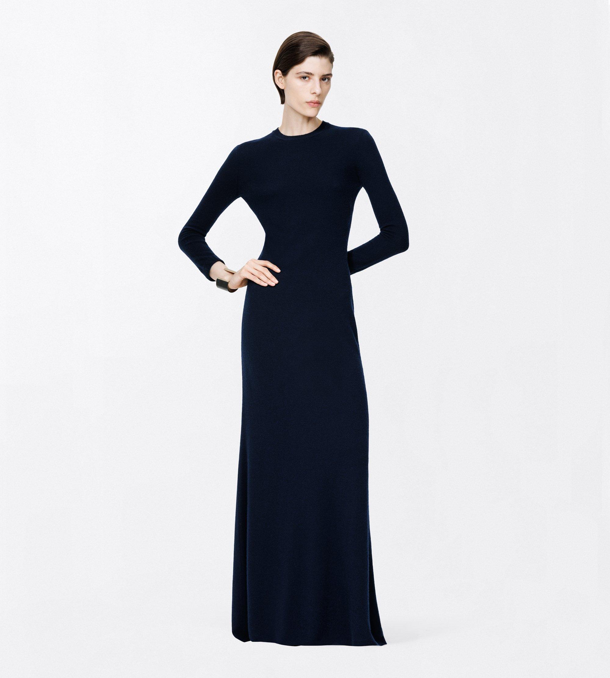 navy blue long sleeve maxi dress New Anthropologie Hutch Long-Sleeve Velvet Wrap Burnout MP NWT Perfect for special occasions or elegant evening events Megan Navy Maxi Dress Ready