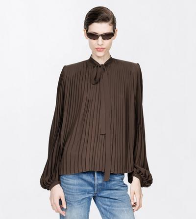 TOM FORD VISCOSE MUSK CREPE DE CHINE SUNRAY PLISS&Eacute; LAVALLIERE SHIRT