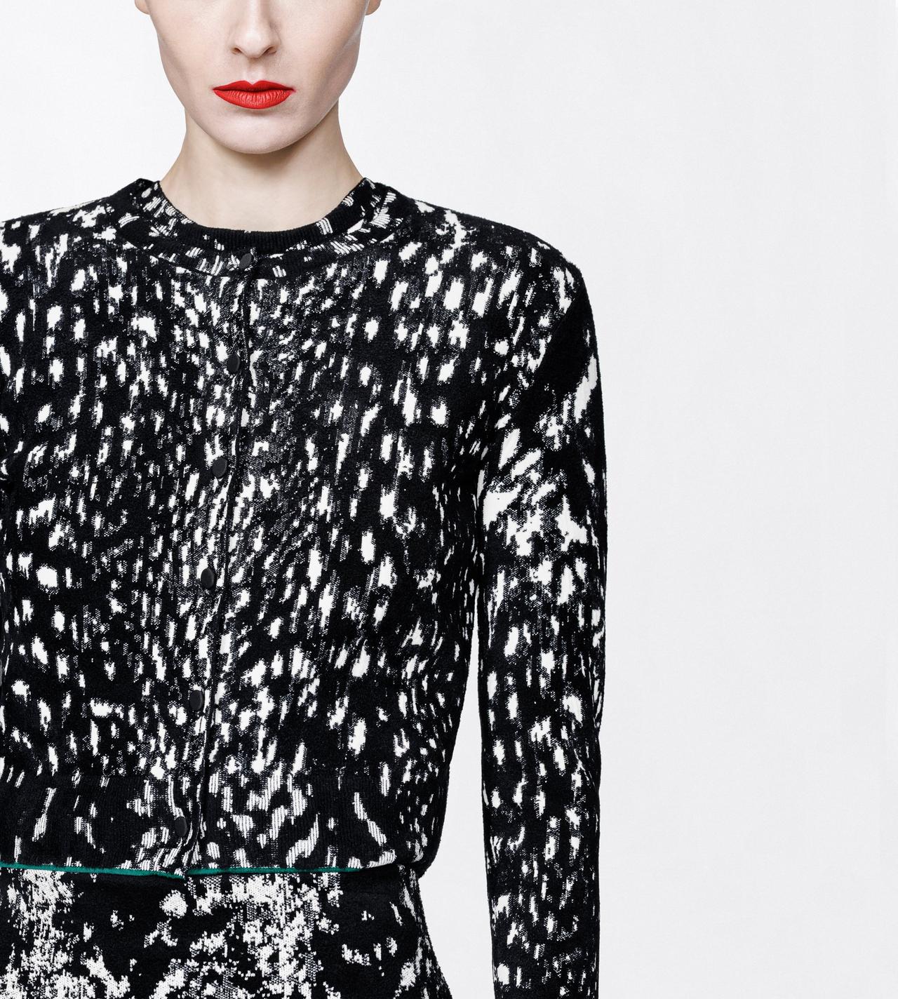 TOM FORD VELVET BLACK&WHITE + GREEN LYNX JACQUARD VELVET CREWNECK CARDIGAN