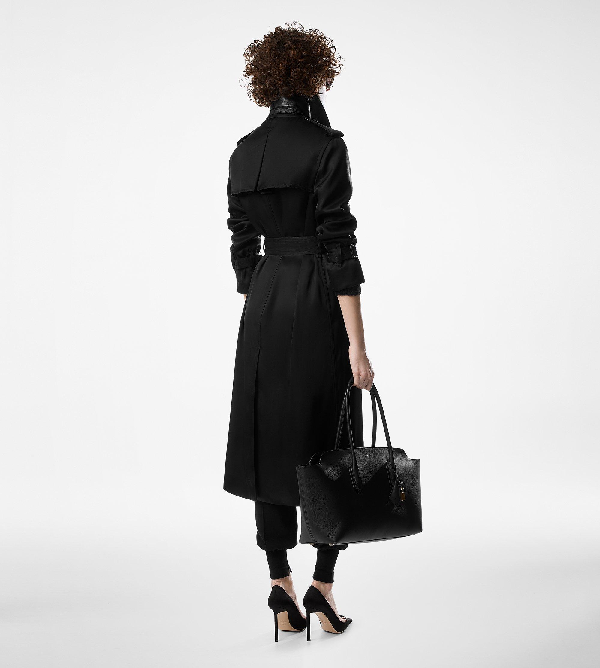 TRENCH COAT WITH LEATHER UNDERCOLLAR | TOM FORD Fashion