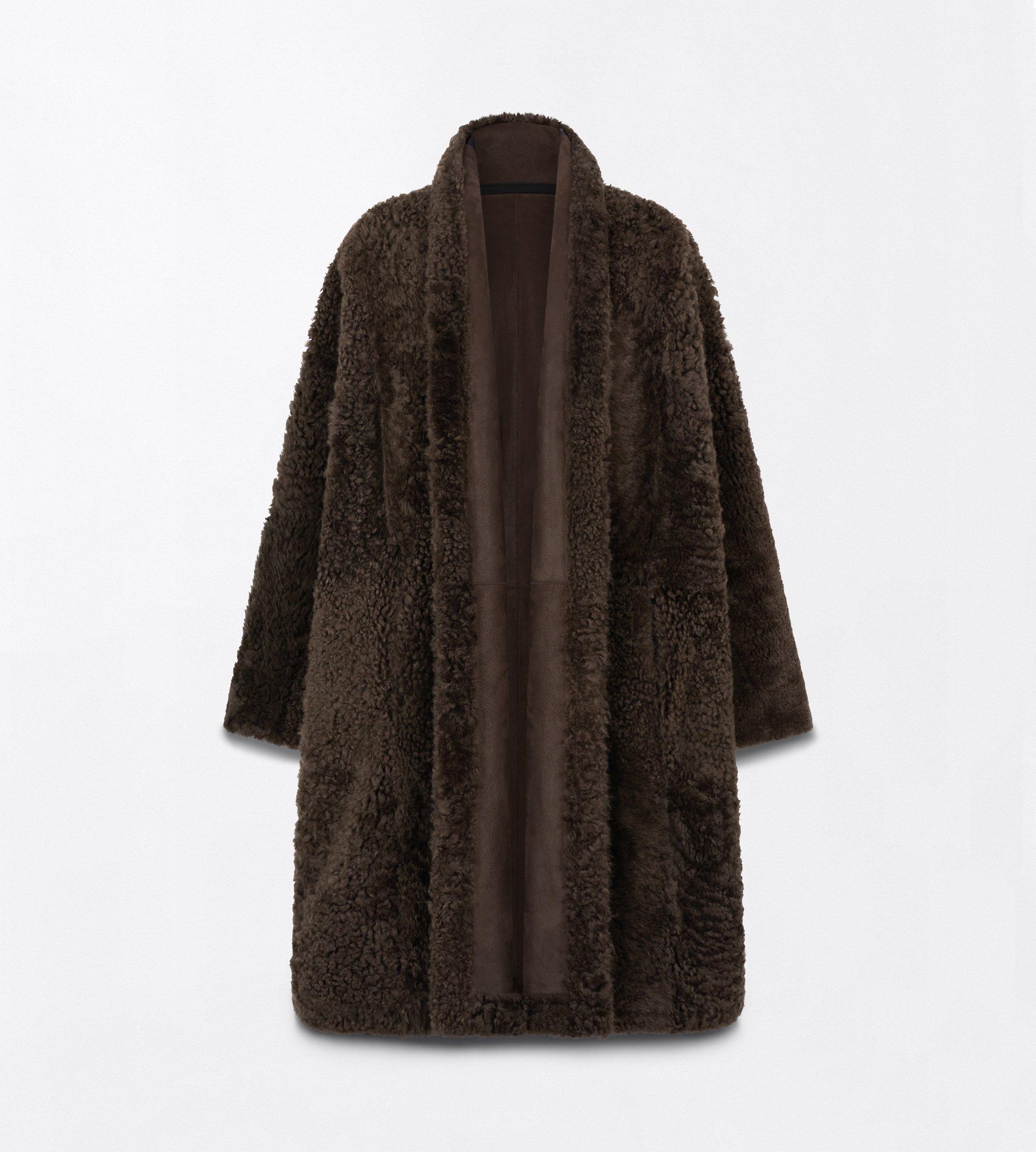WAVY LAMB SHEARLING REVERSIBLE COCOON COAT | TOM FORD Fashion