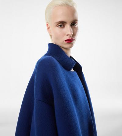 SCULPTURAL SINGLE BREASTED OPERA COAT image number 1