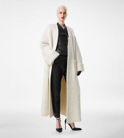 SCULPTURAL MAXI COAT image number 2