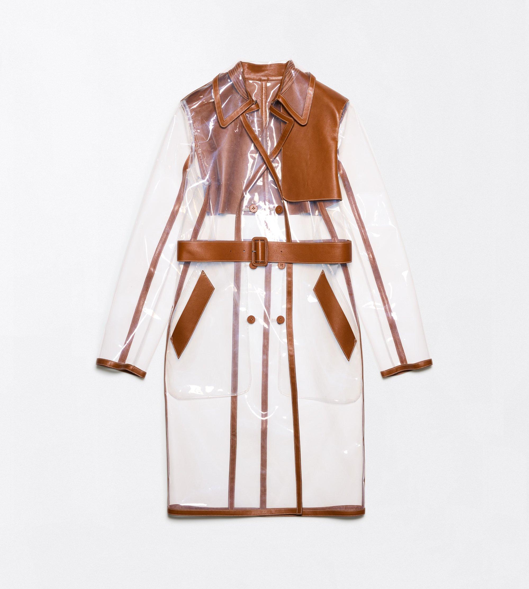 TECHNICAL MATERIAL AND GUANTERIA LEATHER TRENCH COAT