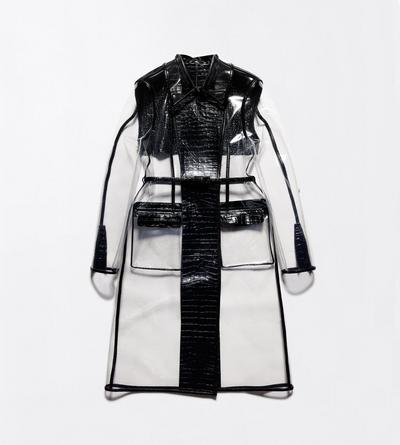 TOM FORD THERMOPOLYURETHANE BLACK GLASS-EFFECT TECHNICAL FABRIC AND EXOTIC PRINTED LEATHER BELTED TRENCH COAT