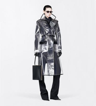 TOM FORD THERMOPOLYURETHANE BLACK GLASS-EFFECT TECHNICAL FABRIC AND EXOTIC PRINTED LEATHER BELTED TRENCH COAT