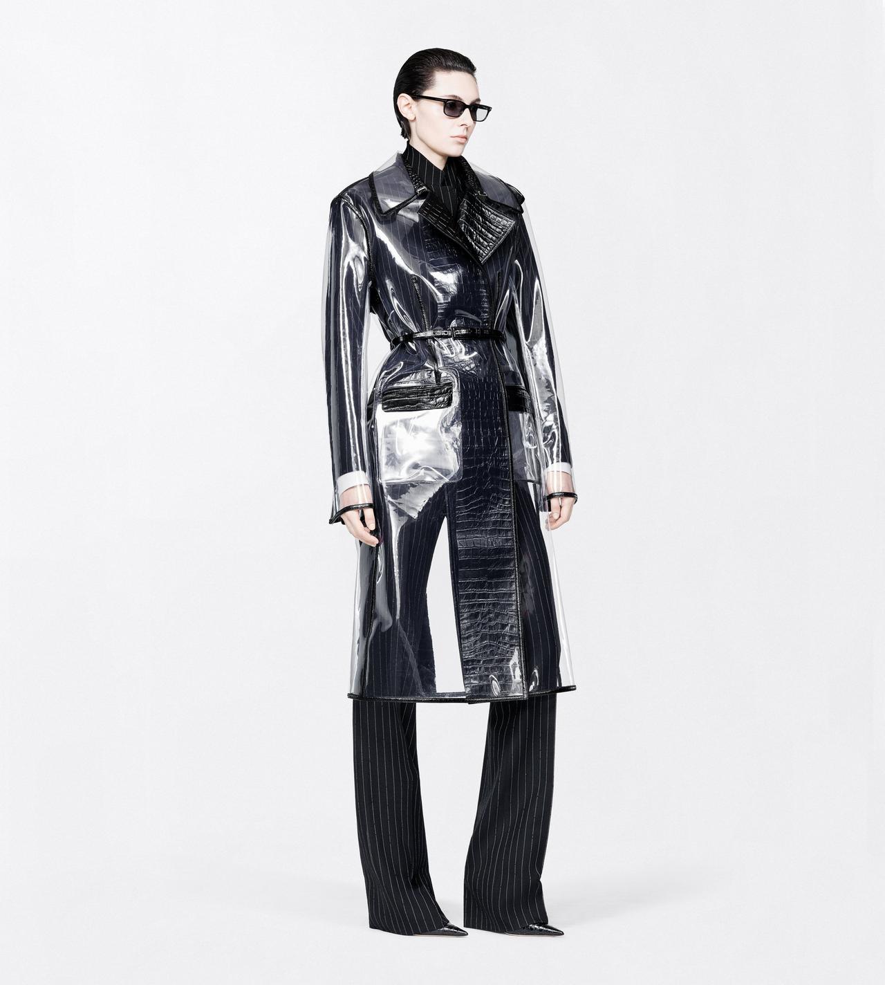 TOM FORD THERMOPOLYURETHANE BLACK GLASS-EFFECT TECHNICAL FABRIC AND EXOTIC PRINTED LEATHER BELTED TRENCH COAT