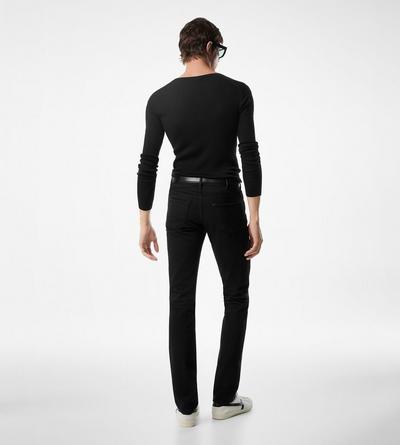 BLACK STRETCH STRAIGHT FIT DENIM image number 2