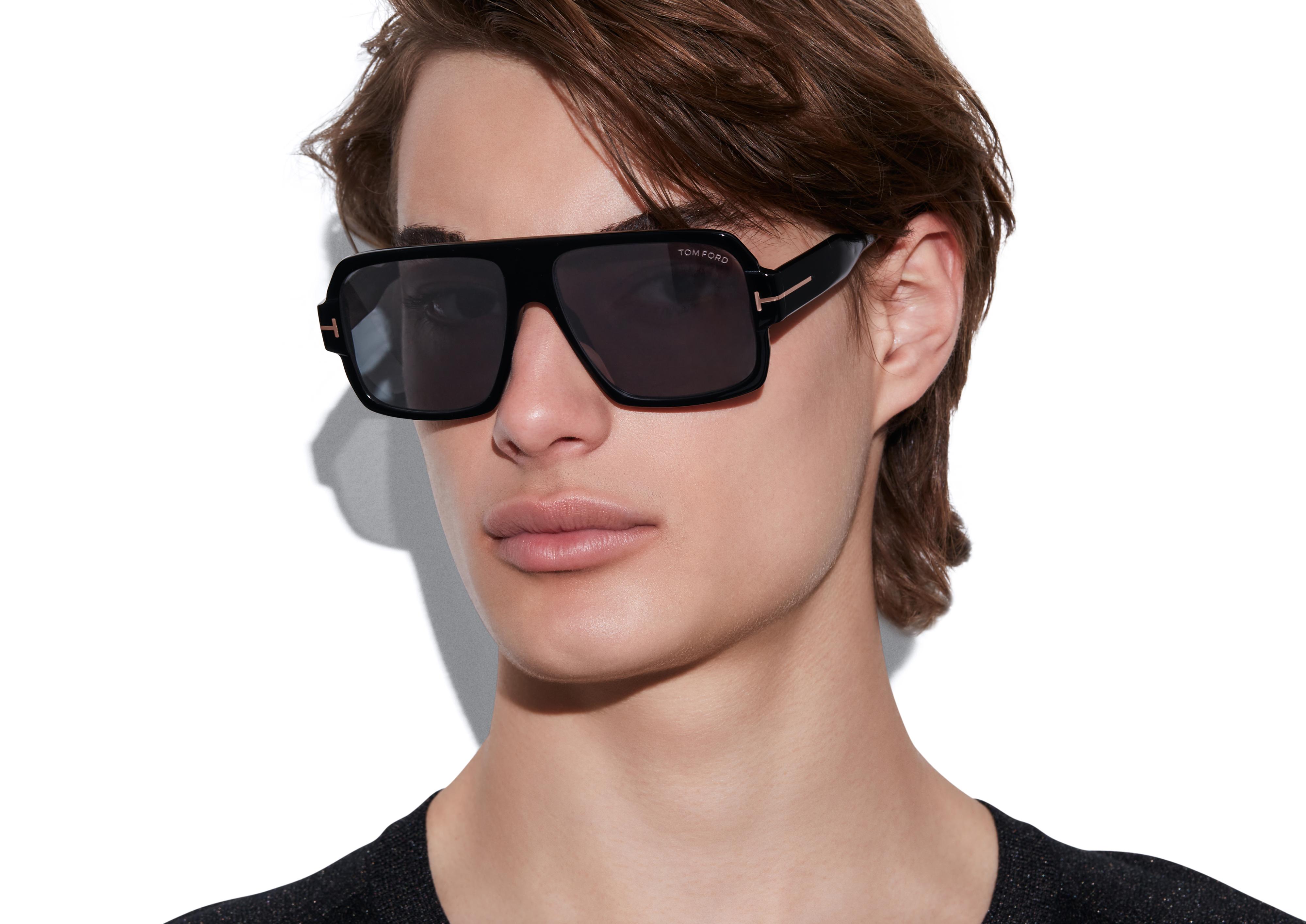 Sunglasses Tom Ford Black in Plastic - 25113057