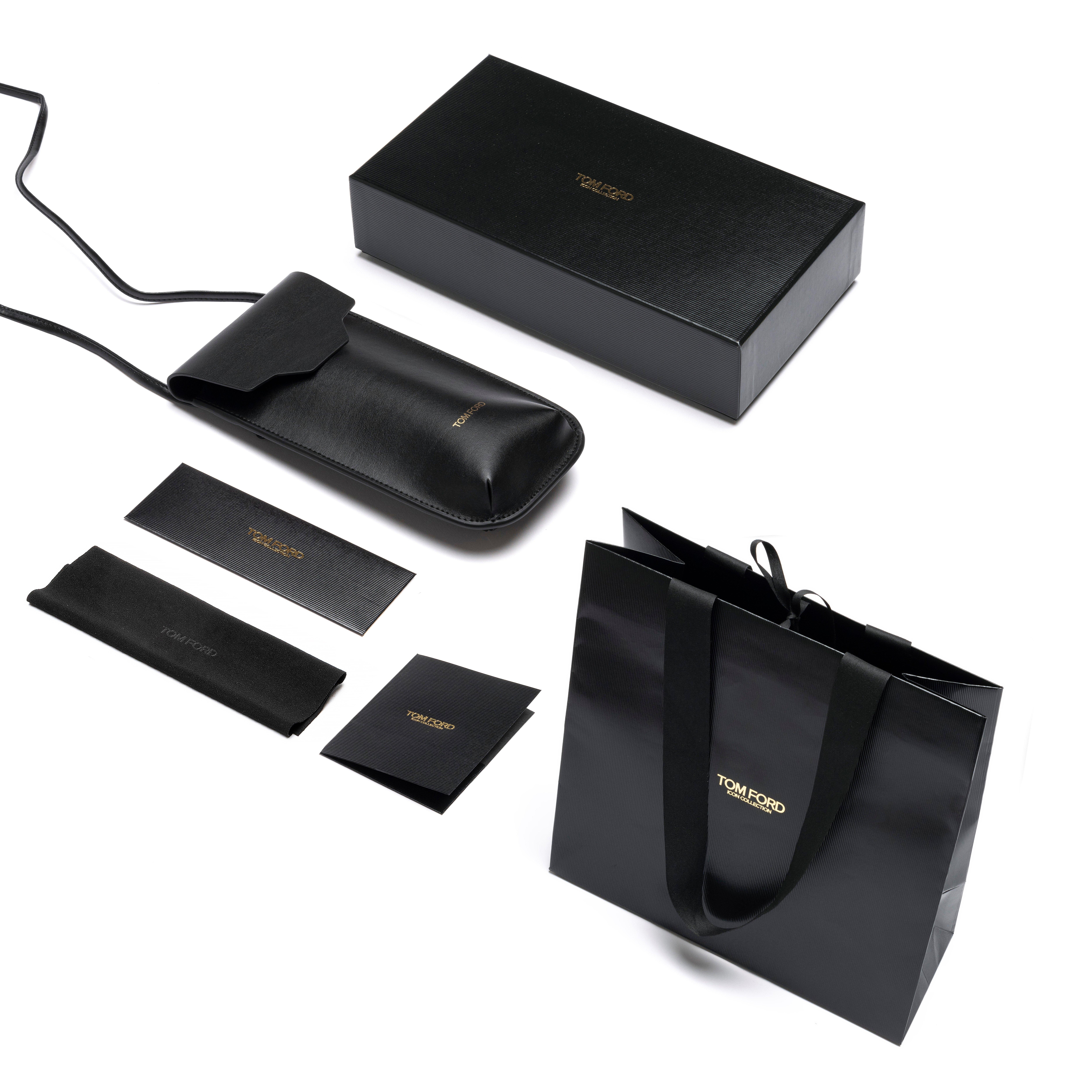 ICON NAVIGATOR SUNGLASSES | Tom Ford Fashion