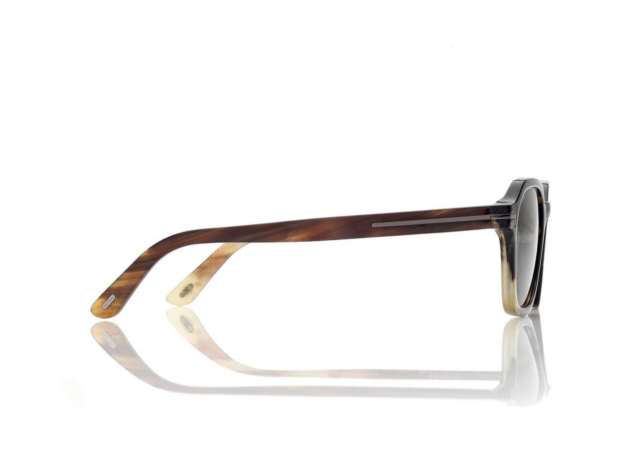 GEOMETRIC HORN SUNGLASSES image number 2