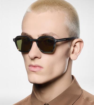 GEOMETRIC HORN SUNGLASSES image number 4