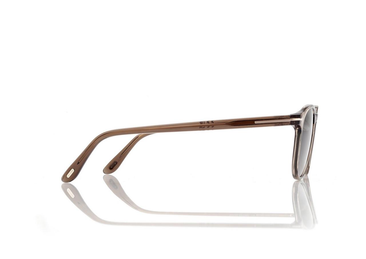 TOM FORD OM SHINY LIGHT BROWN / GRADIENT SMOKE HOLT SUNGLASSES