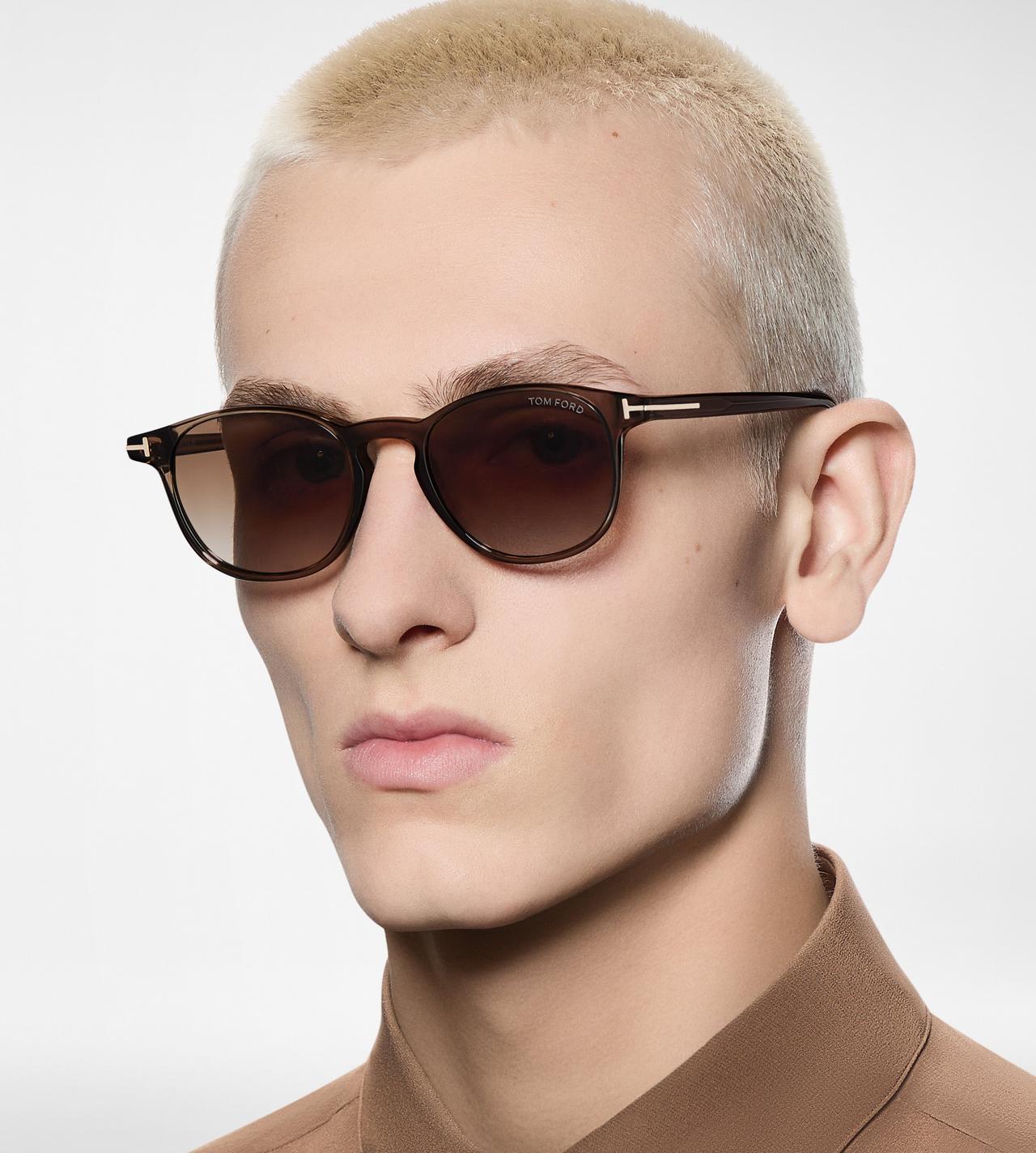 TOM FORD OM SHINY LIGHT BROWN / GRADIENT SMOKE HOLT SUNGLASSES