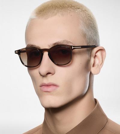 TOM FORD OM SHINY LIGHT BROWN / GRADIENT SMOKE HOLT SUNGLASSES