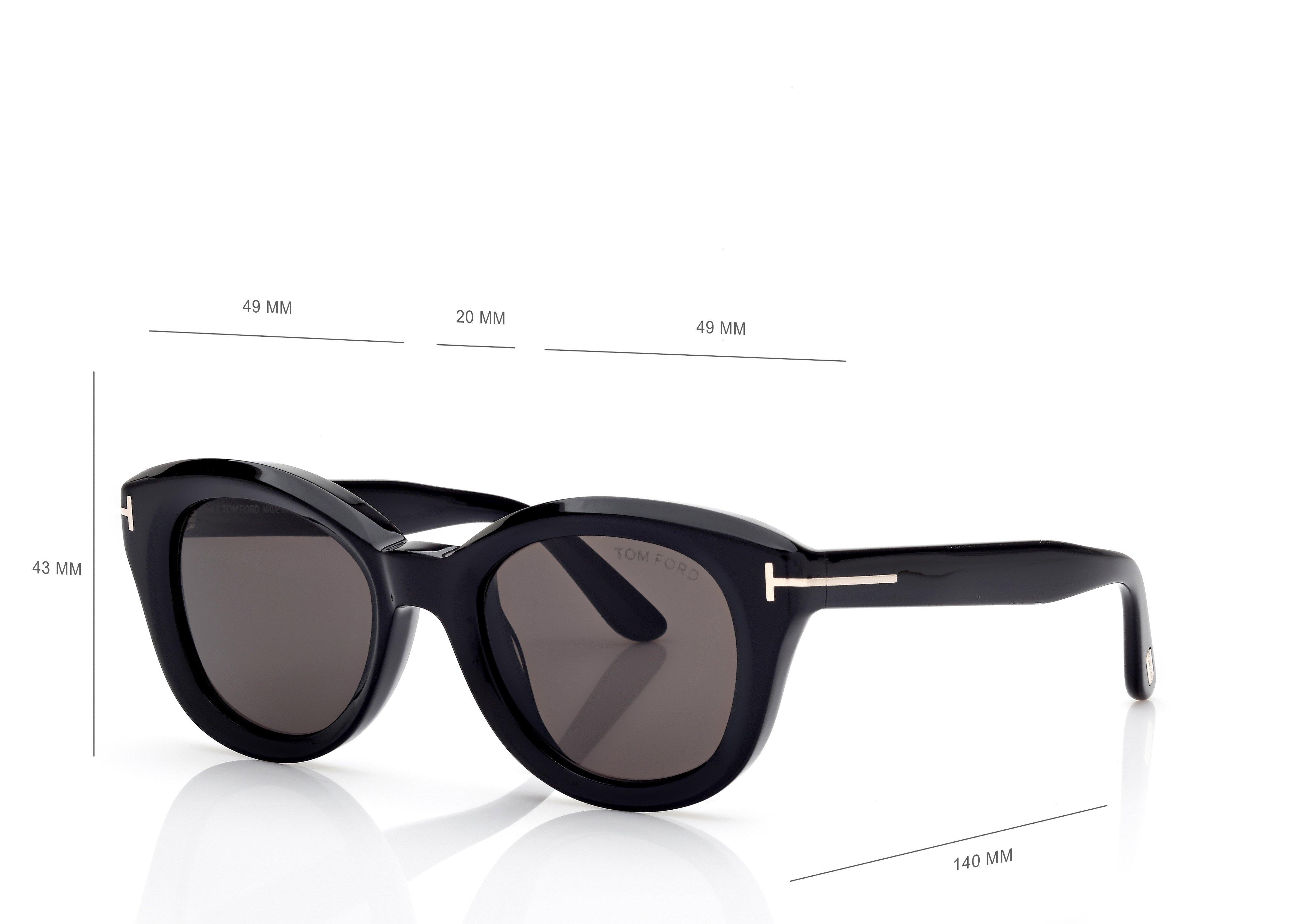 NIKA SUNGLASSES | TOM FORD Fashion display picture 1