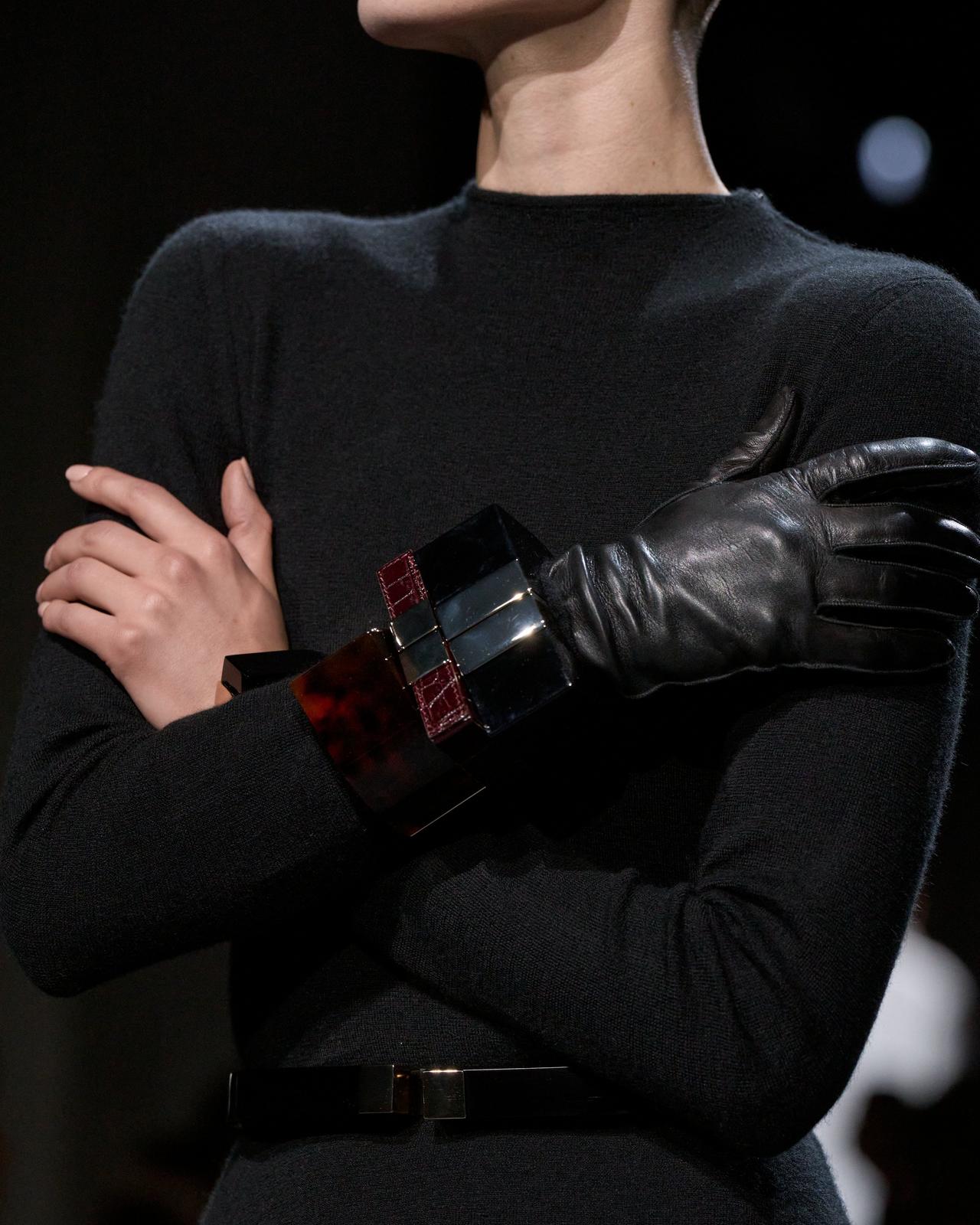 SOFT NAPPA LEATHER LONG GLOVES image number 3