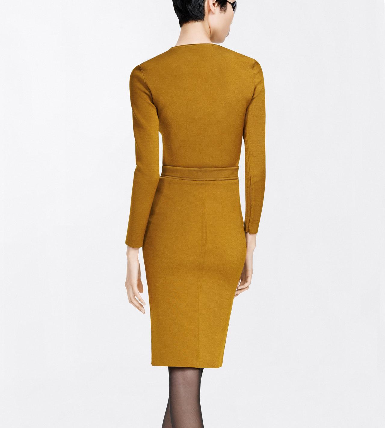TOM FORD VISCOSE BLEND OLIVINE GREEN KNEE-LENGTH FITTED PENCIL SKIRT WITH SHAPING DETAILS