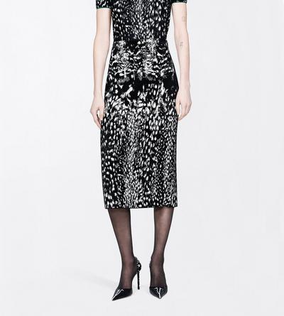 TOM FORD VELVET BLACK&WHITE + GREEN LYNX JACQUARD VELVET PENCIL SKIRT WITH FRONT SLIT