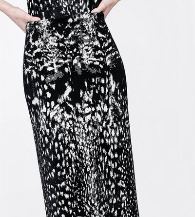 TOM FORD VELVET BLACK&WHITE + GREEN LYNX JACQUARD VELVET PENCIL SKIRT WITH FRONT SLIT