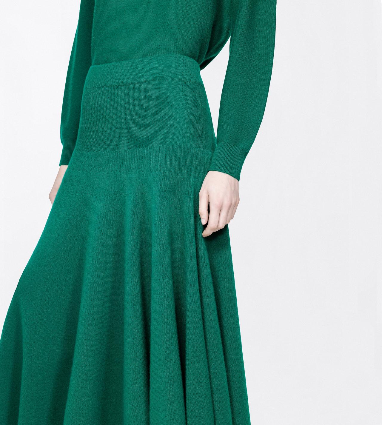 TOM FORD CASHMERE FORMAL GARDEN CASHMERE MID-LENGTH FLARE SKIRT WITH FITTED WAIST