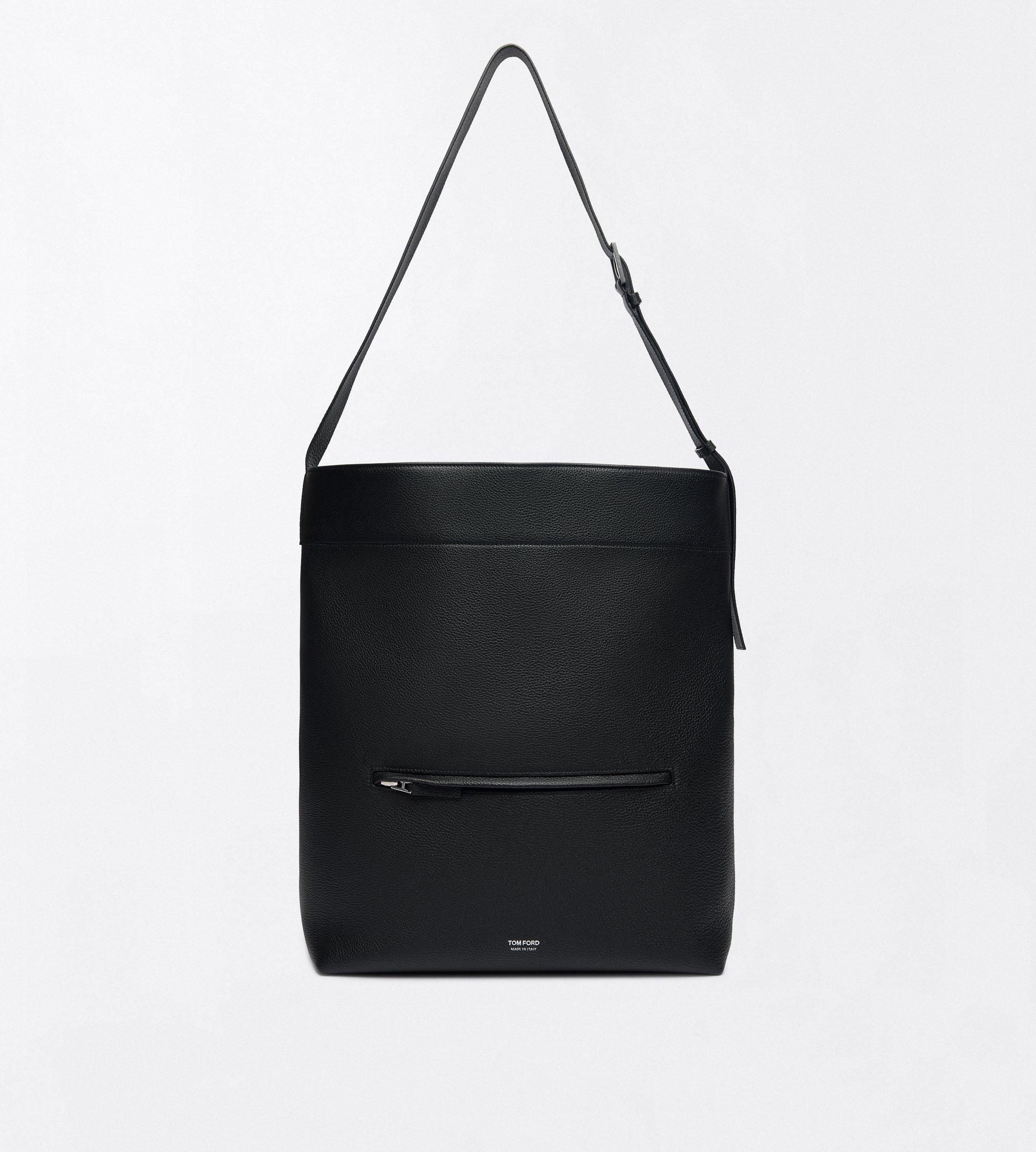 GRAIN LEATHER SOFT LINE BUCKET BAG