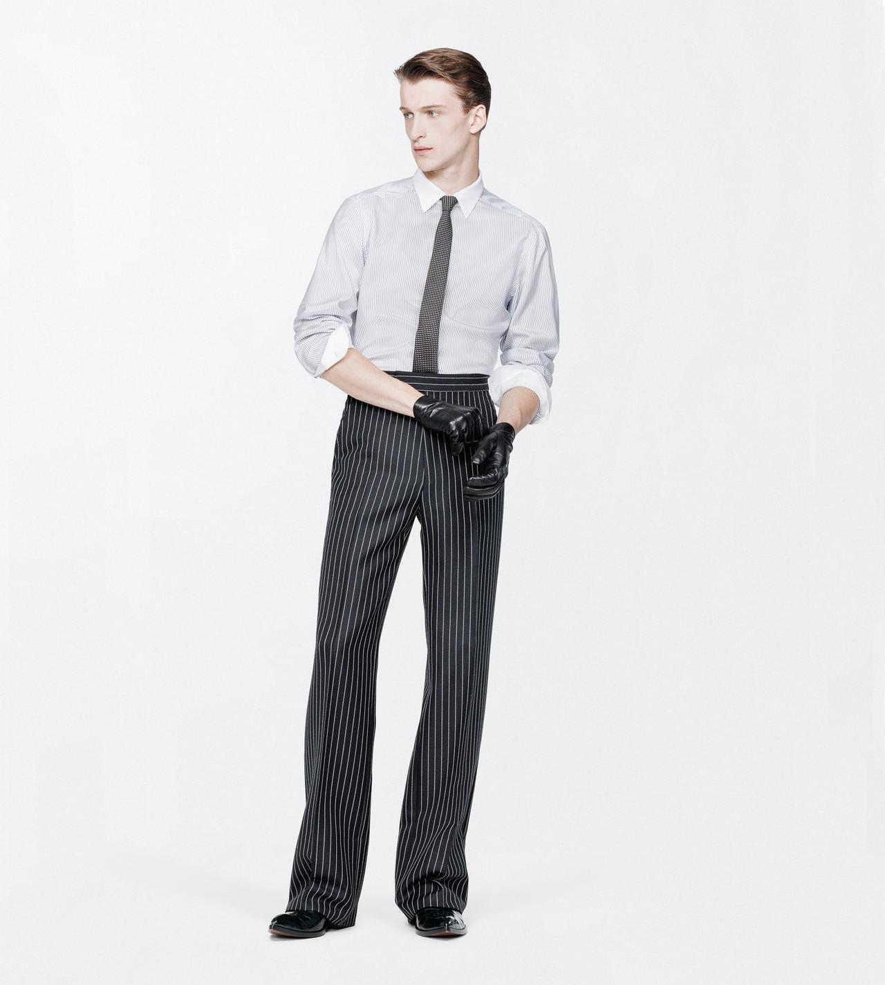 TOM FORD SILK OC CAMISA DE SEDA DE CORTE FLUIDO DE RAYAS ESCALONADAS
