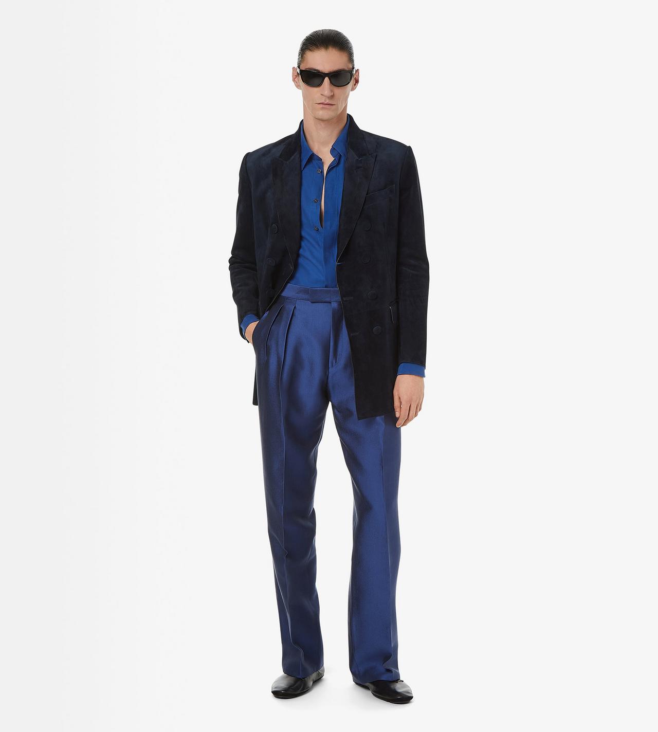 TOM FORD COTTON SILK BLEND ELECTRIC BLUE CHEMISE COUPE FLUIDE EN SERG&Eacute; D&Eacute;LAV&Eacute; DE COTON ET SOIE