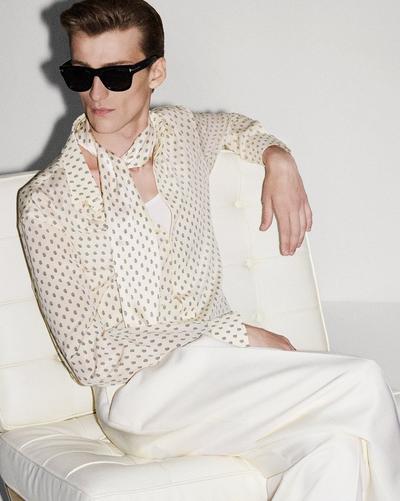 CREPE DE CHINE PAISLEY PRINT FLUID FIT SHIRT image number 5